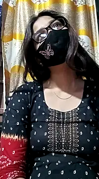 Snapshot of Aruyeshi- chatting on 03-15-25, 10:46 Aruyeshi- online show from 03-15-25, 10:46