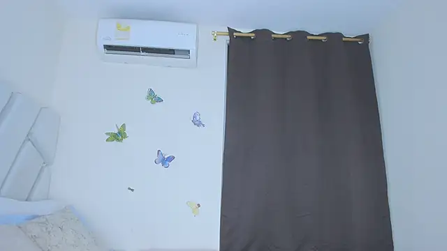 sofiacastillo01 online show from 02-14-26, 03:51