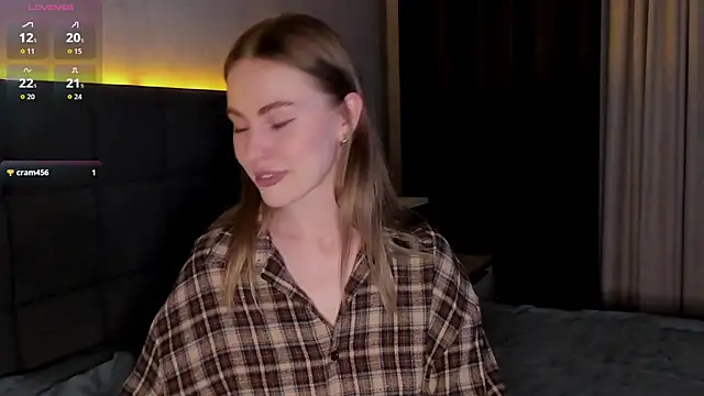 LoveGameSexx online show from 01-15-26, 04:10