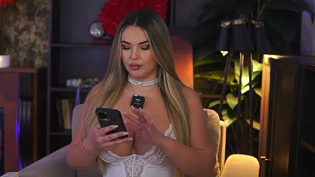 EvaSunderland online show from 03-20-26, 12:06