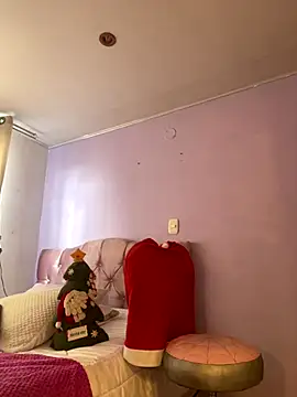 peiton steele7 online show from 12-17-25, 07:30