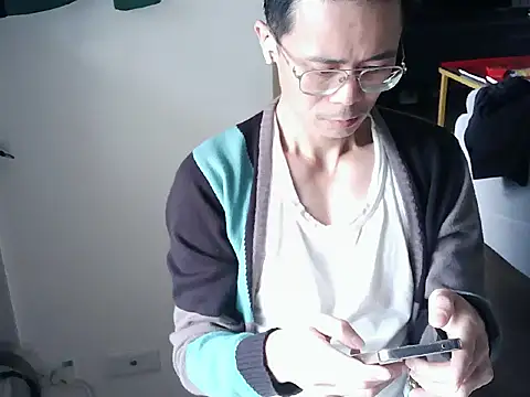 Snapshot of ker1ker chatting on 02-08-25, 01:54 ker1ker online show from 02-08-25, 01:54