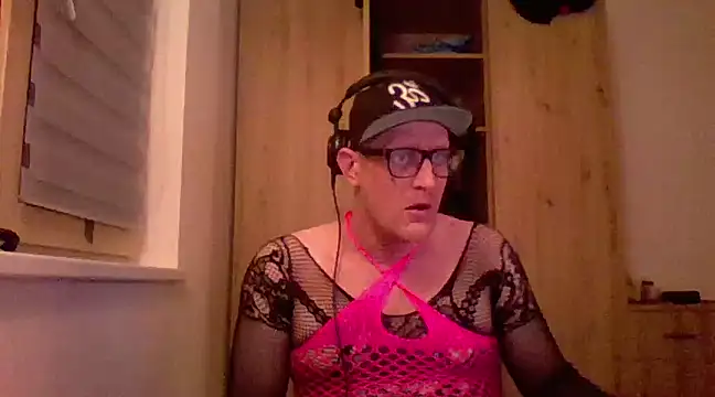 Bigthroaterboy online show from 02-08-25, 08:10