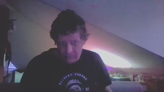 Bigthroaterboy online show from 05-13-26, 03:35