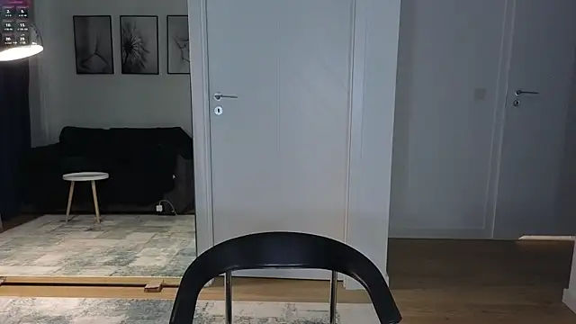 Sara Tranquil online show from 10-11-25, 09:05