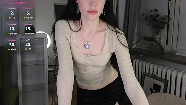 Sara Tranquil online show from 03-11-25, 09:04