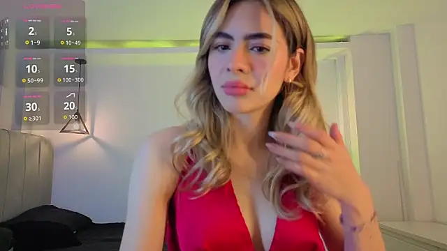 Snapshot of Nathaly-sky chatting on 06-20-26, 11:59 Nathaly-sky online show from 06-20-26, 11:59