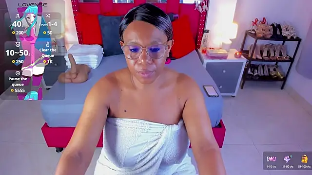 ShantalDior online show from 02-27-25, 03:40