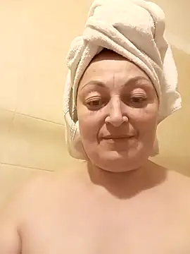 Snapshot of Women-pleasures chatting on 11-22-25, 01:10 Women-pleasures online show from 11-22-25, 01:10