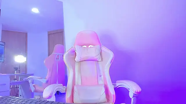 angelinalodge1 online show from 02-27-25, 04:46