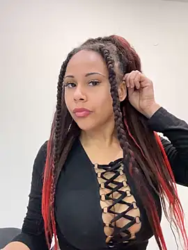 HaileyDiana online show from 03-12-26, 02:43