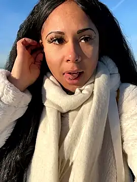 HaileyDiana online show from 01-13-26, 01:48