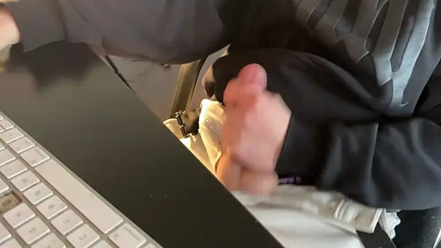 KendrickJiz online show from 03-22-26, 03:02