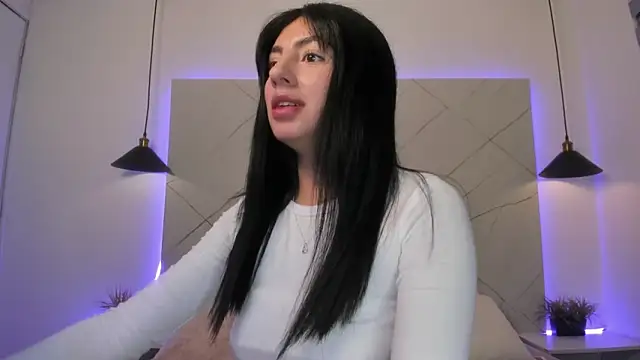 Snapshot of ANTONELLA__ROUSE_ chatting on 05-30-26, 11:32 ANTONELLA ROUSE online show from 05-30-26, 11:32