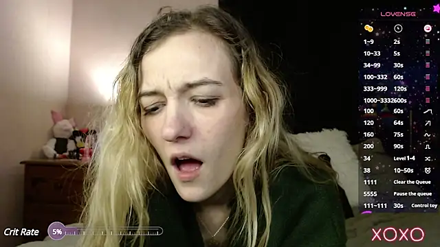 Snapshot of EllieeRose chatting on 03-21-25, 12:51 EllieeRose online show from 03-21-25, 12:51