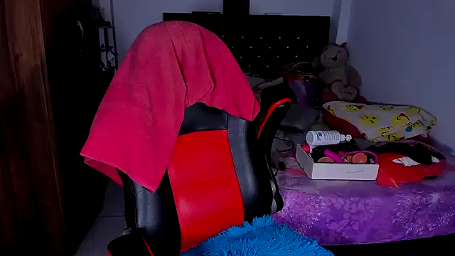 kerlysmith 24 online show from 02-17-25, 08:38