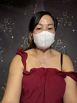 Snapshot of Silylina6969 chatting on 07-26-26, 01:07 Silylina6969 online show from 07-26-26, 01:07