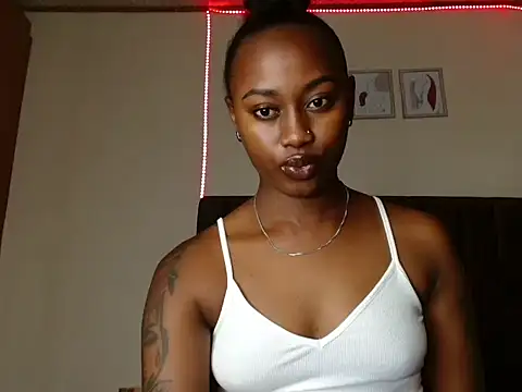 Miss hot candy online show from 01-10-25, 05:37