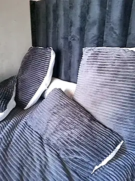 Petrossa online show from 04-04-26, 12:01