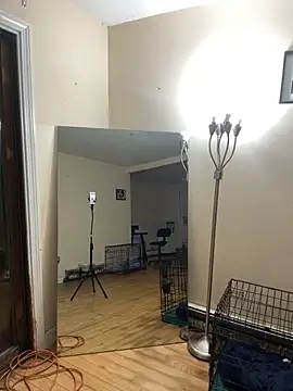 Snapshot of DaddySnowXX chatting on 09-19-25, 03:10 DaddySnowXX online show from 09-19-25, 03:10