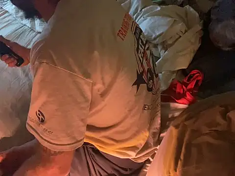 Snapshot of WilldoPita chatting on 01-25-25, 10:39 WilldoPita online show from 01-25-25, 10:39