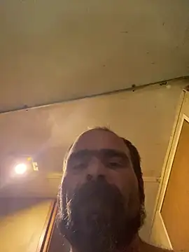 Snapshot of WilldoPita chatting on 02-15-25, 08:34 WilldoPita online show from 02-15-25, 08:34