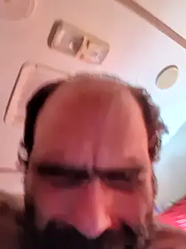 Snapshot of WilldoPita chatting on 12-05-25, 04:49 WilldoPita online show from 12-05-25, 04:49