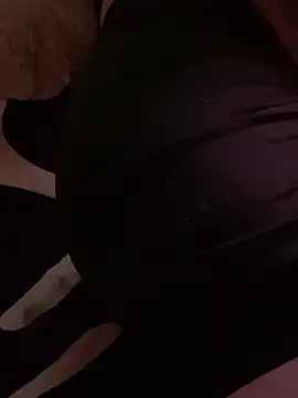 Snapshot of WilldoPita chatting on 02-25-25, 05:51 WilldoPita online show from 02-25-25, 05:51