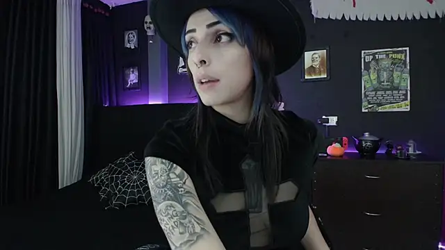 Snapshot of Goddess_Mortem chatting on 01-28-25, 12:05 Goddess Mortem online show from 01-28-25, 12:05