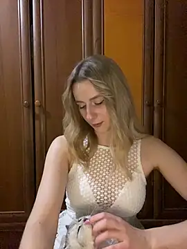Snapshot of Ameli_Li chatting on 12-02-24, 11:35 Ameli Li online show from 12-02-24, 11:35