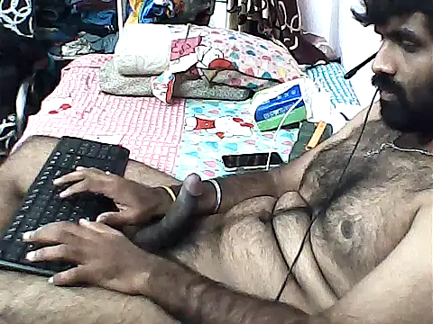 Snapshot of sanik_2428 chatting on 10-12-25, 04:52 sanik 2428 online show from 10-12-25, 04:52