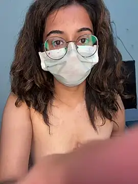 Snapshot of HotIndianCouple__8 chatting on 01-31-25, 08:33 HotIndianCouple 8 online show from 01-31-25, 08:33