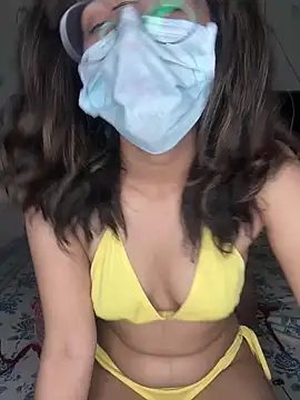 Snapshot of HotIndianCouple__8 chatting on 01-26-25, 07:20 HotIndianCouple 8 online show from 01-26-25, 07:20