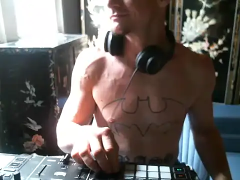 trash4cash online show from 10-04-25, 06:31