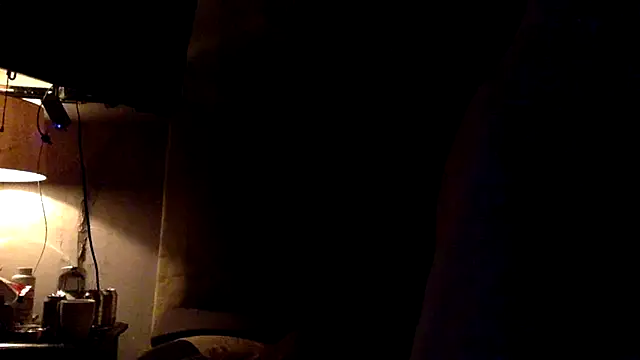 Snapshot of trash4cash chatting on 05-25-26, 05:11 trash4cash online show from 05-25-26, 05:11