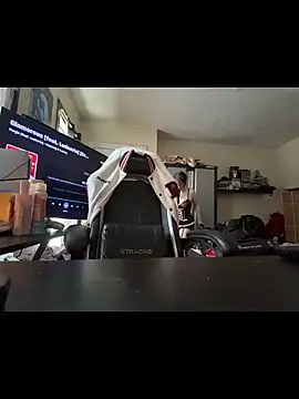 YandereDemon online show from 12-02-25, 08:10