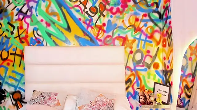 Snapshot of Liana_Bernocchi chatting on 02-05-26, 08:37 Liana Bernocchi online show from 02-05-26, 08:37