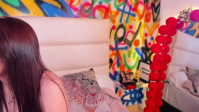 Snapshot of Liana_Bernocchi chatting on 02-12-26, 08:19 Liana Bernocchi online show from 02-12-26, 08:19