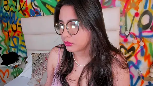 Liana Bernocchi online show from 11-23-25, 08:52