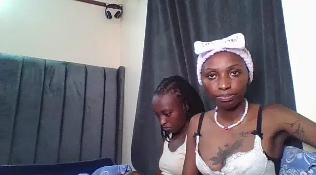 Snapshot of Sexy_nakishaa chatting on 12-11-24, 01:05 Sexy nakishaa online show from 12-11-24, 01:05