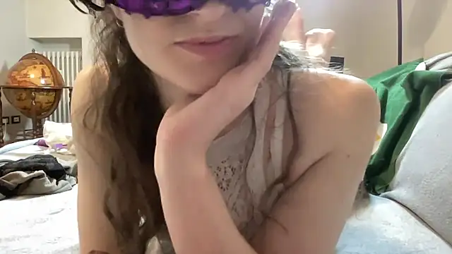 Snapshot of lexihot0000 chatting on 06-04-26, 10:14 lexihot0000 online show from 06-04-26, 10:14
