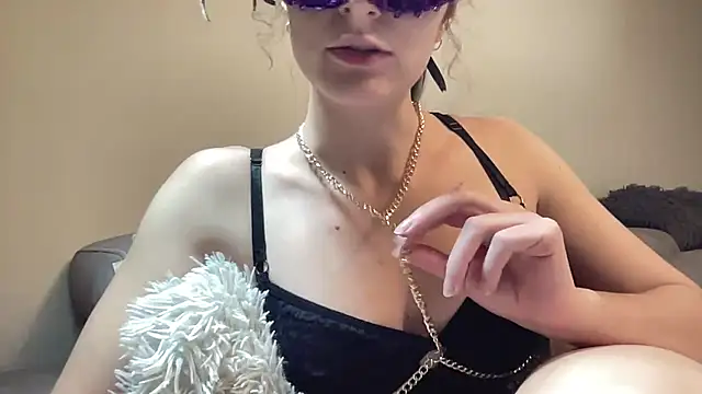 Snapshot of lexihot0000 chatting on 11-10-25, 09:09 lexihot0000 online show from 11-10-25, 09:09