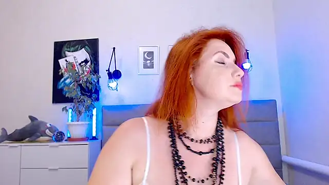 Snapshot of Ms_Ferrari chatting on 07-13-26, 09:52 Ms Ferrari online show from 07-13-26, 09:52