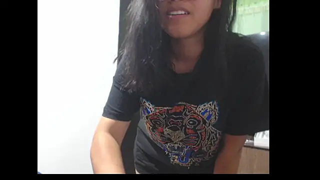 Snapshot of MargarethGarcia chatting on 09-10-25, 12:31 MargarethGarcia online show from 09-10-25, 12:31