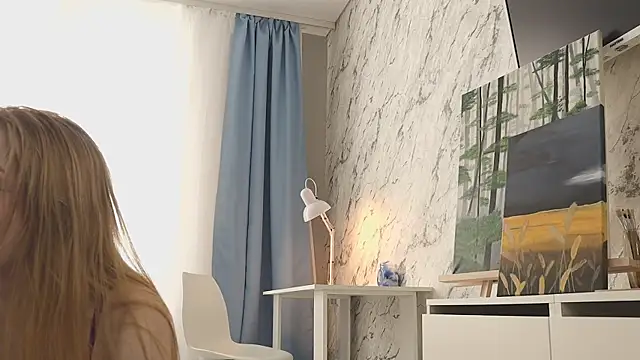 Snapshot of AliceLebel chatting on 06-24-26, 03:49 AliceLebel online show from 06-24-26, 03:49