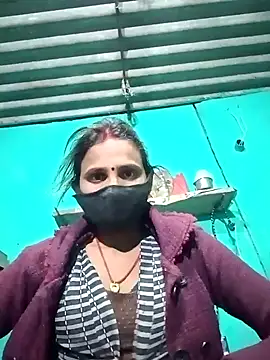 Snapshot of Baby__Shreya chatting on 01-18-25, 10:49 Baby Shreya online show from 01-18-25, 10:49