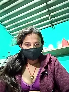 Snapshot of Baby__Shreya chatting on 02-20-25, 11:43 Baby Shreya online show from 02-20-25, 11:43