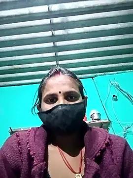 Snapshot of Baby__Shreya chatting on 01-20-25, 12:04 Baby Shreya online show from 01-20-25, 12:04