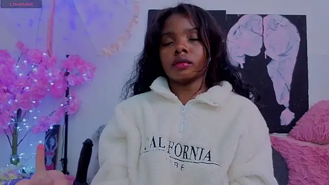 Snapshot of KilyetVera3x chatting on 02-07-26, 06:54 KilyetVera3x online show from 02-07-26, 06:54