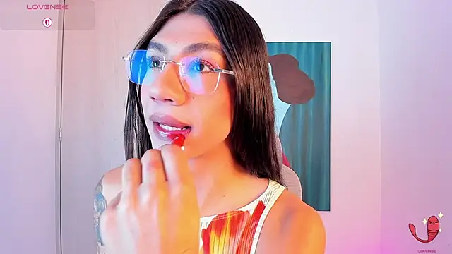 sofiaa grey  online show from 02-16-26, 01:43